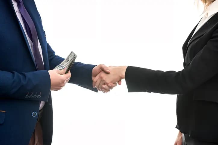 보증금반환청구소송을 진행하려고 한다면 광주부동산변호사의 조력을