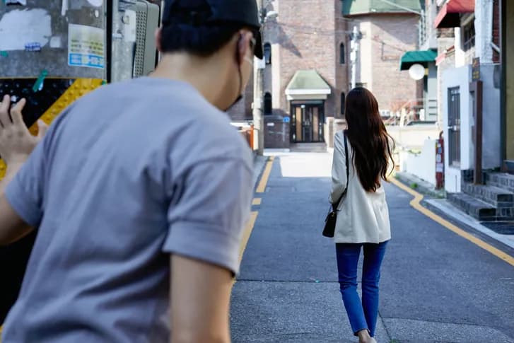 스토킹전문변호사 찾아오신 의뢰인