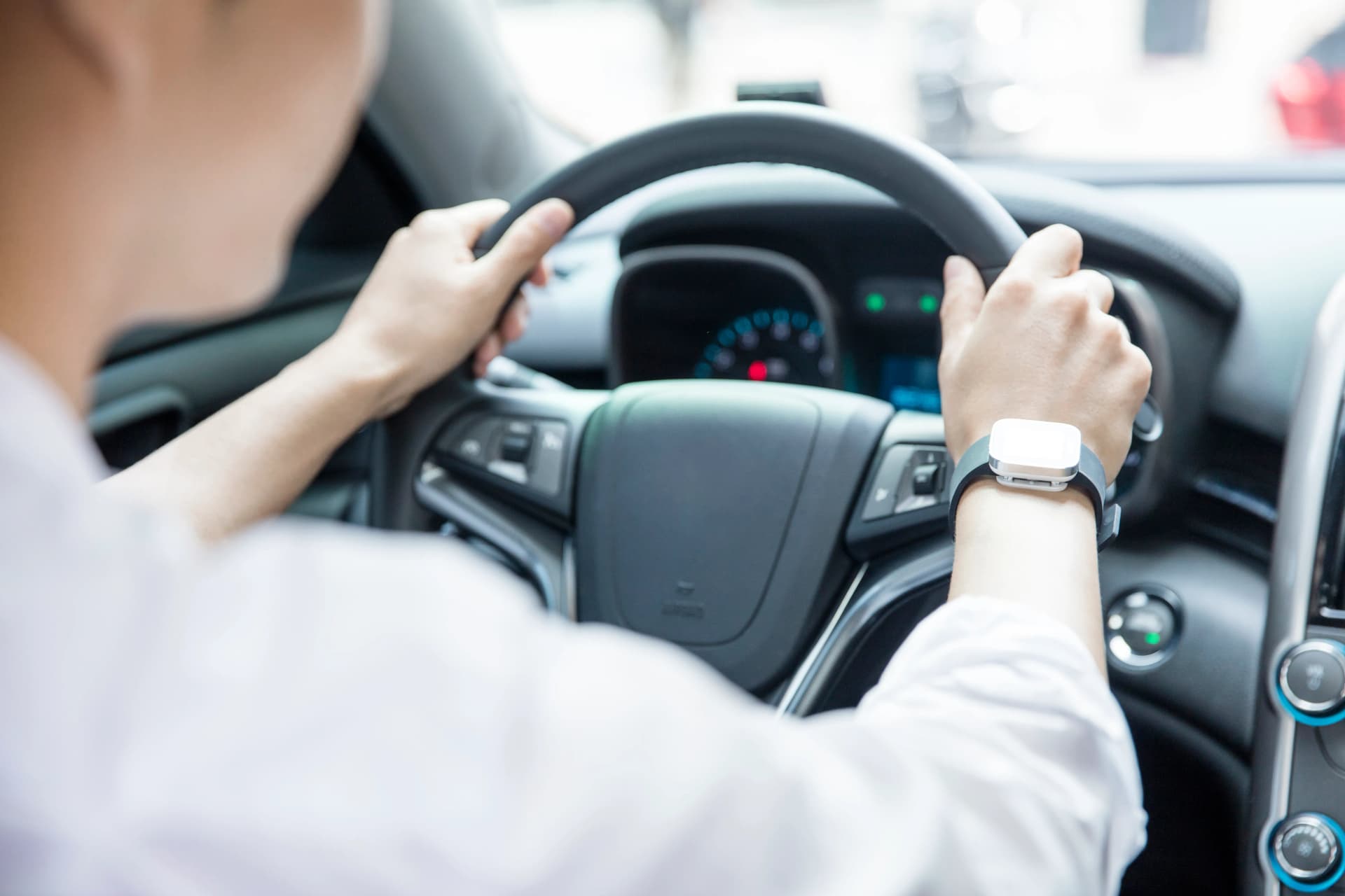 공연음란죄 혐의 공무원 의뢰인 조력