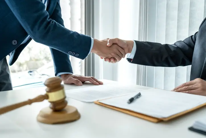 불법촬영처벌 방어를 위해 조력한 내용