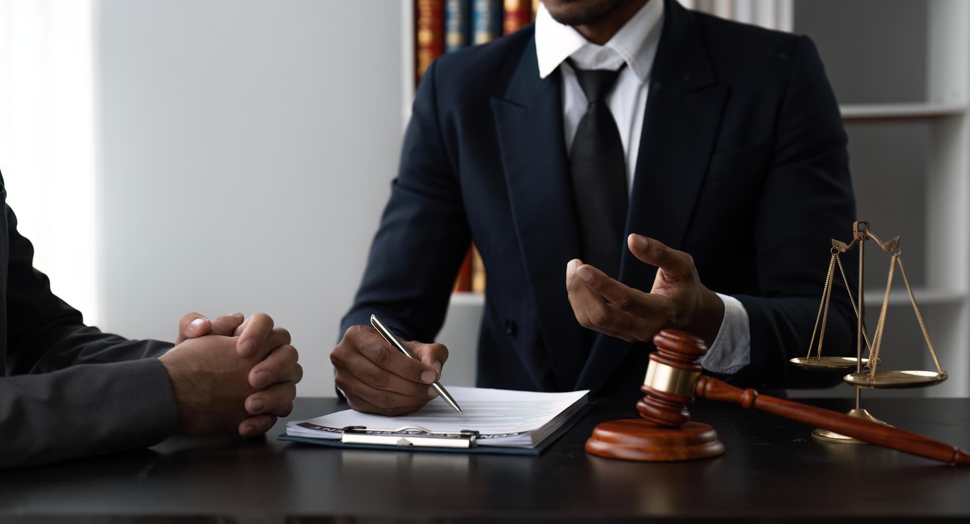 음란물유포죄 혐의 의뢰인 판결