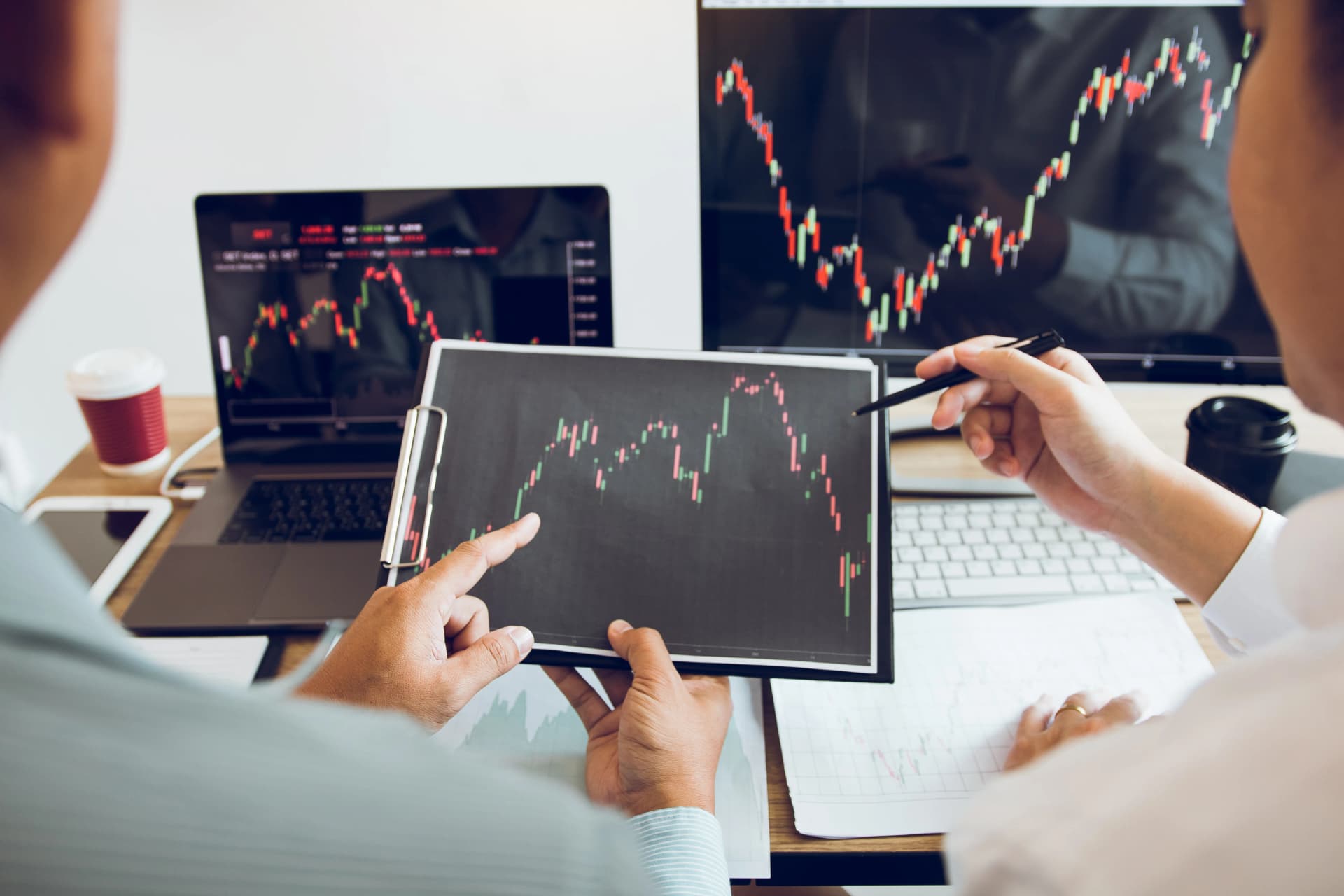 불완전판매 행위 손해배상소송 조력 요청 의뢰인