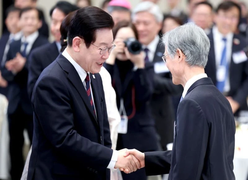 李 대통령과 협의 결렬, 직무유기?...현직 대법원장 수사 가능할까
